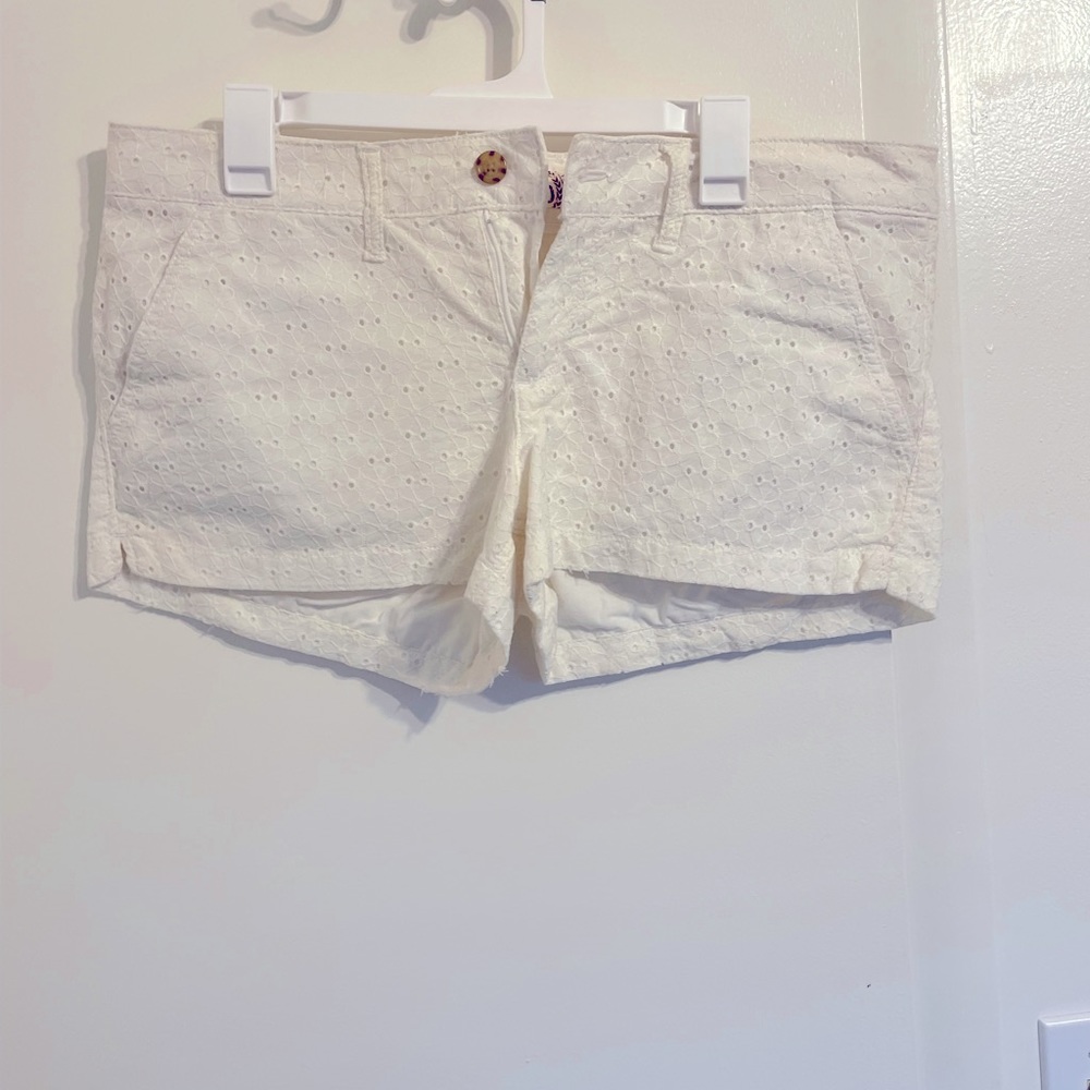 White lace shorts
